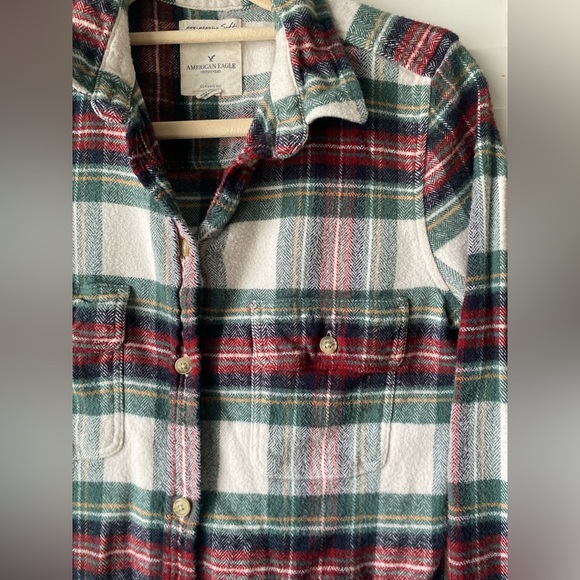 Casual American Eagle Super Soft Red/White/Green Plaid Flannel - Picture 7 of 9